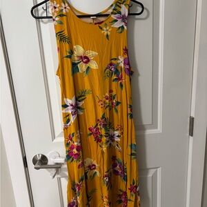 Old Navy Yellow Floral Dress